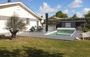 Cozy Home In Talais With Heated Swimming Pool
